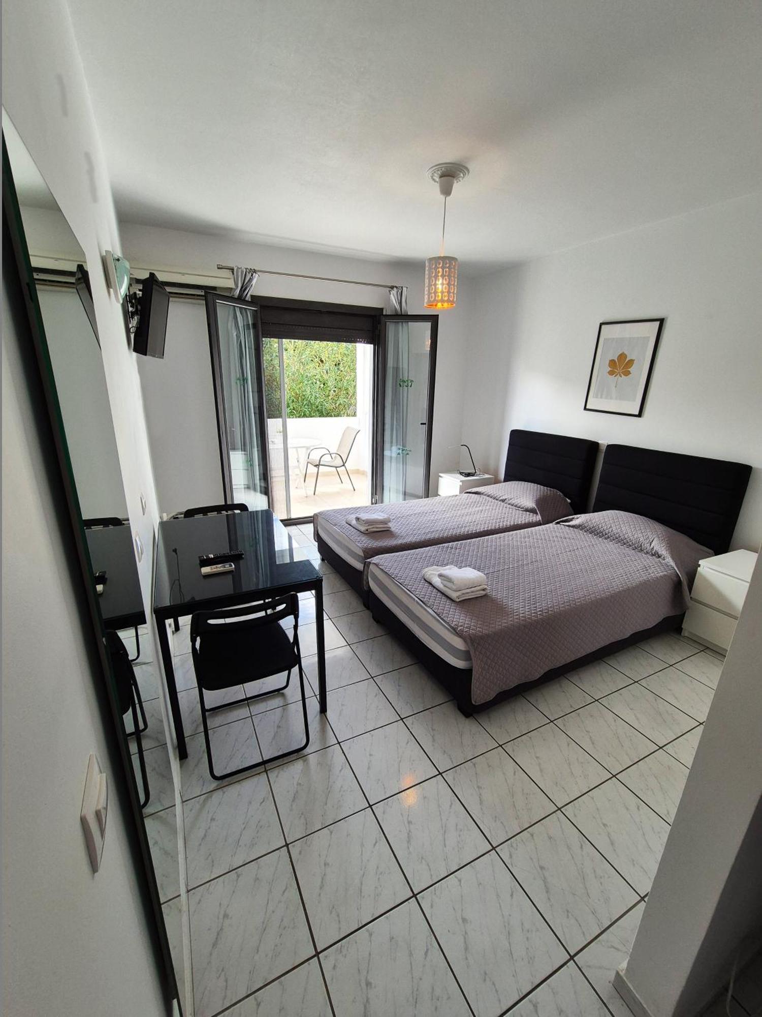 Natalie'S Hotel Skala  ภายนอก รูปภาพ