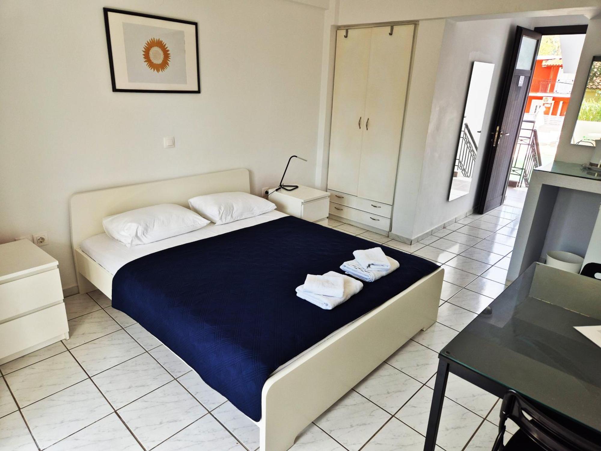 Natalie'S Hotel Skala  ภายนอก รูปภาพ