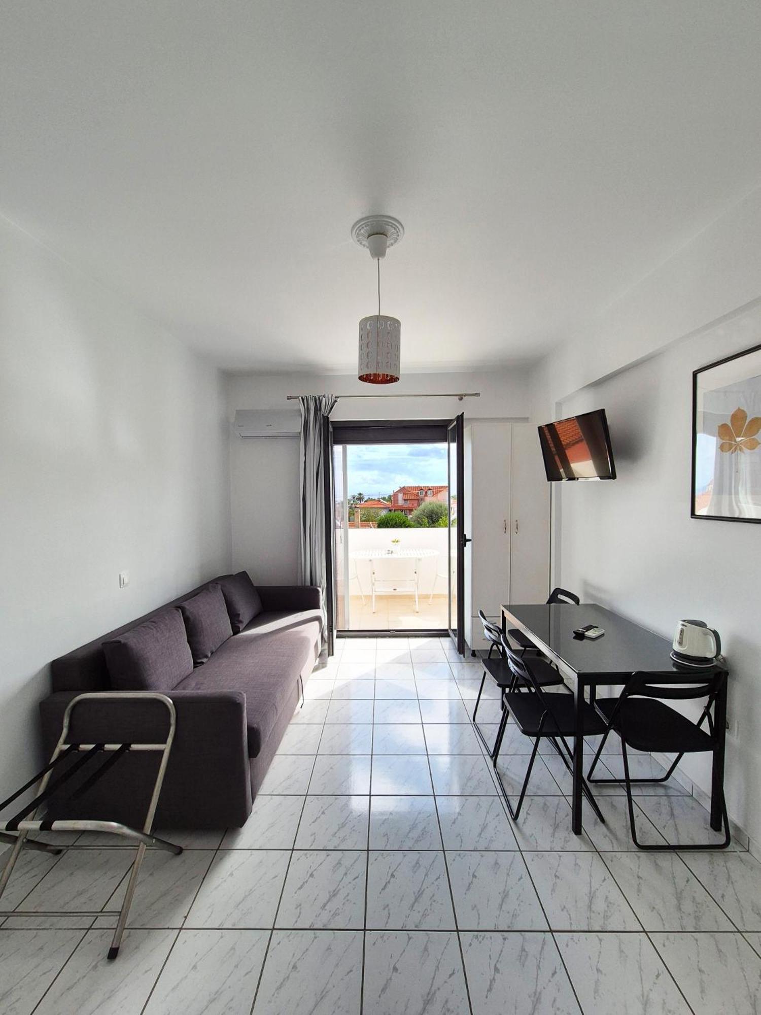 Natalie'S Hotel Skala  ภายนอก รูปภาพ